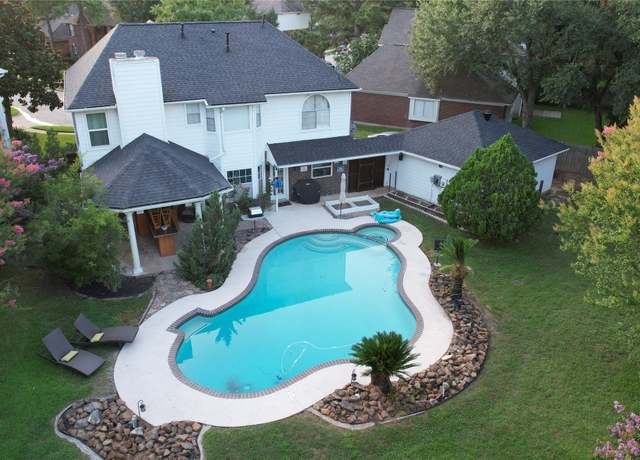 Property at 7802 Strathclyde Sound Rd, Houston, TX 77095, 4 beds, 2.5 baths