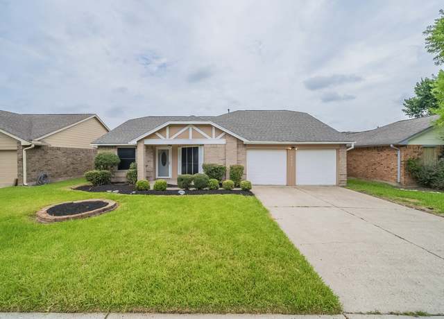 Property at 10837 W Mulberry Dr, La Porte, TX 77571, 3 beds, 2 baths