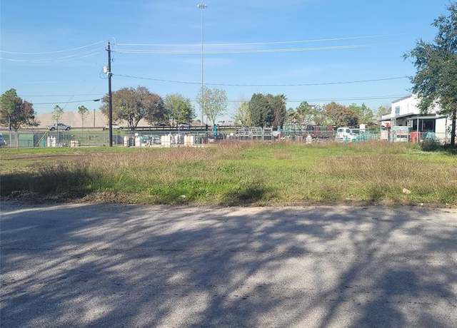 Property at 4721 & 4725 Doolittle Blvd, Houston, TX 77033
