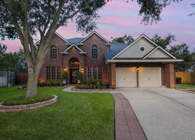 Property at 10447 Chelsea Brook Ln, Houston, TX 77089, 4 beds, 2.5 baths