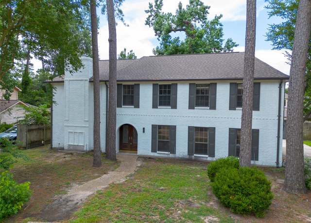 Property at 11515 Normont Dr, Houston, TX 77070, 4 beds, 2.5 baths