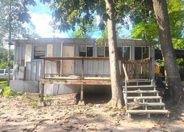 Property at 313 Lincoln Dr, Livingston, TX 77351, 1 bed, 1 bath