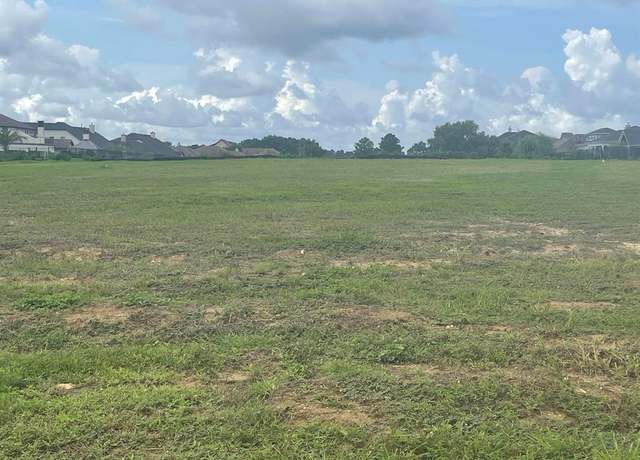 Property at 12935 French Quarter Dr, Willis, TX 77318