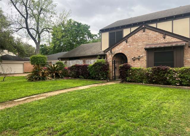 Property at 8111 Ivan Reid Dr, Houston, TX 77040, 6 beds, 3.5 baths