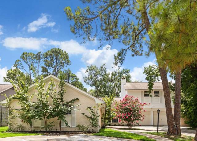 Property at 10607 Longmont Dr, Houston, TX 77042, 5 beds, 4 baths