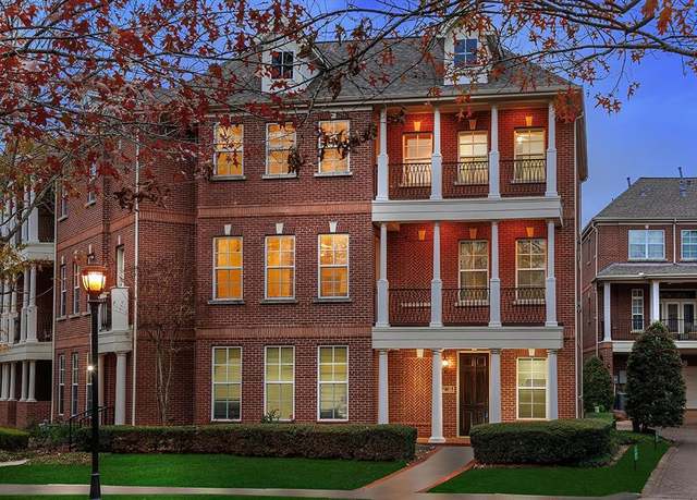 Property at 18 Shell Port Sq, The Woodlands, TX 77380, 3 beds, 3.5 baths