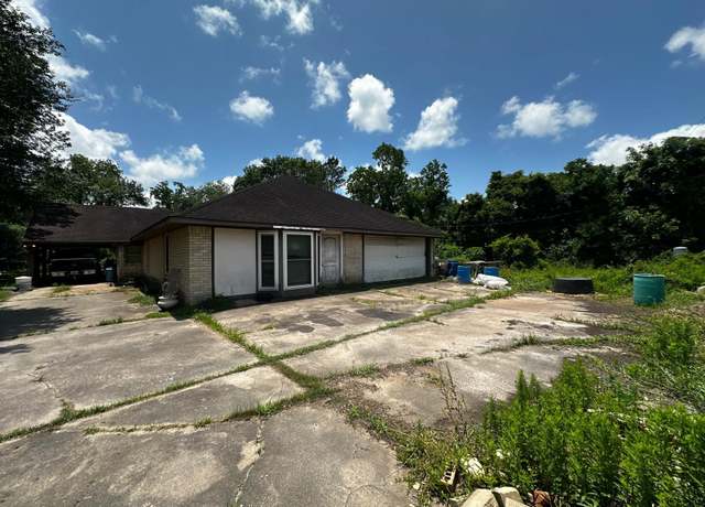 Property at 1225 Homeland Dr Unit 878B, Sweeny, TX 77480, 4 beds, 2 baths