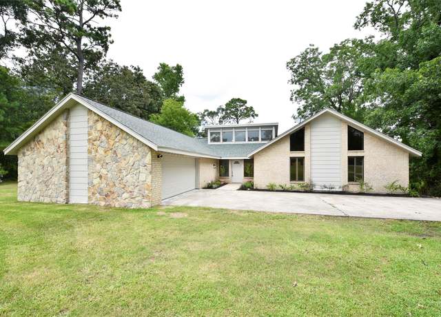 Property at 73 County Road 417, Dayton, TX 77535, 3 beds, 2 baths