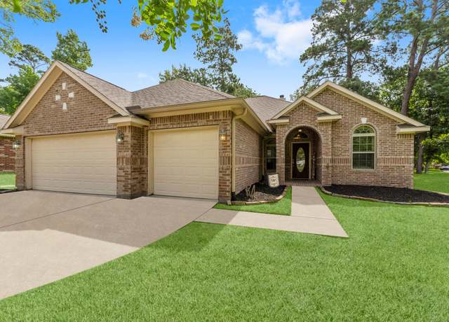 Property at 3302 Emerson Dr, Montgomery, TX 77356, 4 beds, 3 baths