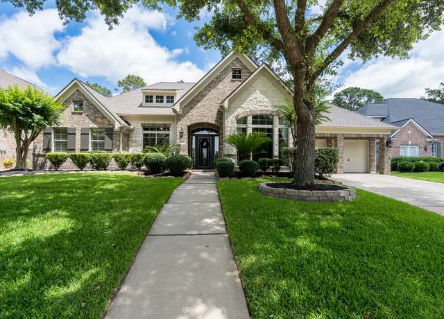 Property at 1619 Meirwoods Dr, Spring, TX 77379, 4 beds, 2.5 baths