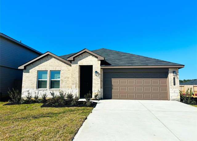 Property at 14545 Sunny Place Dr, Splendora, TX 77372, 4 beds, 2 baths