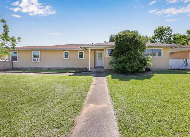 Property at 1755 W 10th St, Freeport, TX 77541, 3 beds, 2 baths