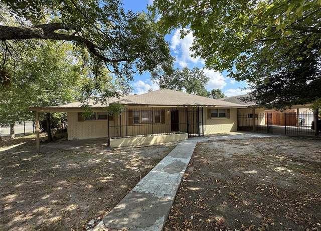Property at 4718 Averill St, Houston, TX 77009, 4 beds, 4 baths