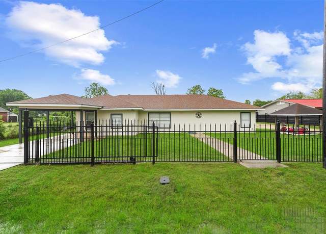 Property at 12901 Flagstaff Ln, Houston, TX 77049, 4 beds, 1 bath