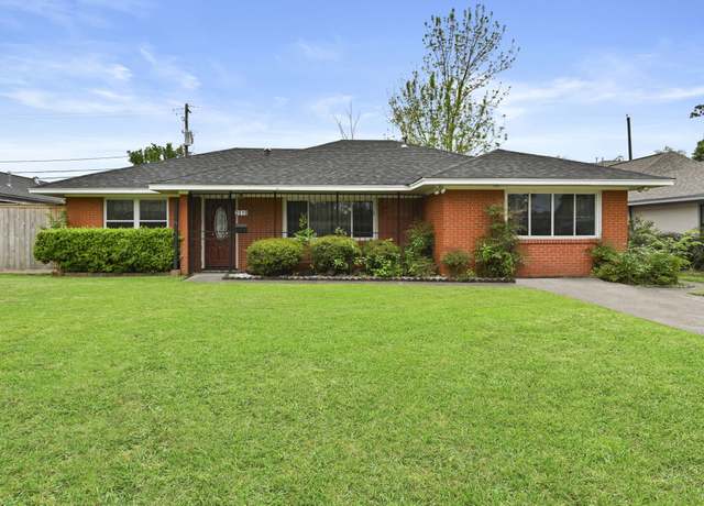 Property at 2019 Chantilly Ln, Houston, TX 77018, 3 beds, 1 bath