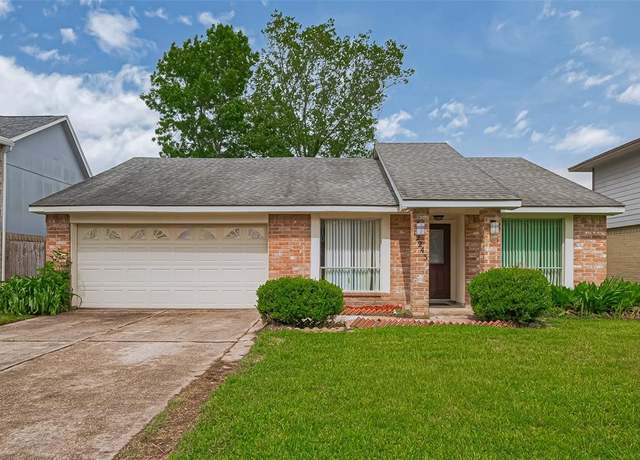 Property at 12243 Carola Forest Dr, Houston, TX 77044, 3 beds, 2 baths