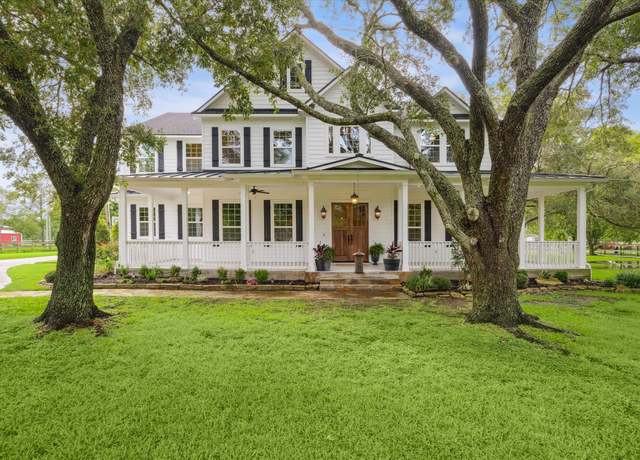 Property at 1508 Falling Leaf Dr, Friendswood, TX 77546, 5 beds, 5.5 baths