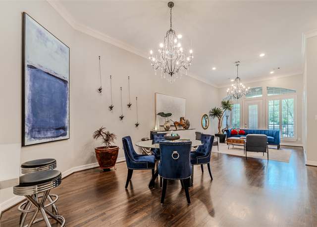 Property at 406 Mcgowen St, Houston, TX 77006, 3 beds, 3.5 baths