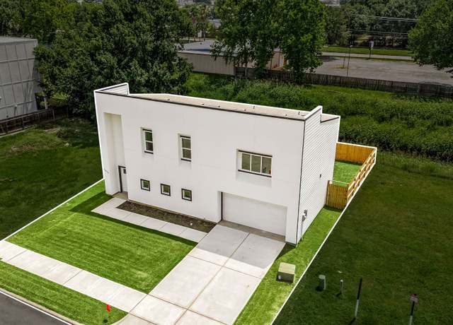 Property at 9805 Fabiola Dr, Houston, TX 77075, 3 beds, 2.5 baths