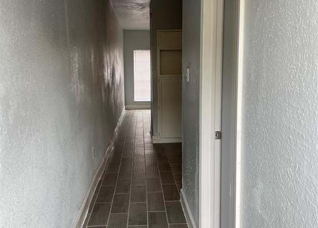 Property at 8703 Victorian Village Dr #8703, Houston, TX 77071, 3 beds, 2 baths