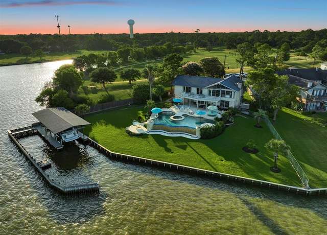 Property at 602 Shorewood Dr, Taylor Lake Village, TX 77586, 3 beds, 3 baths