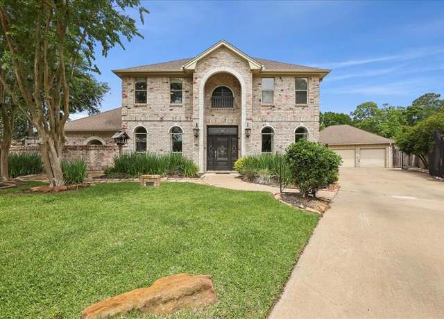 Property at 4820 Ashland Ln, Beaumont, TX 77706, 4 beds, 3.5 baths