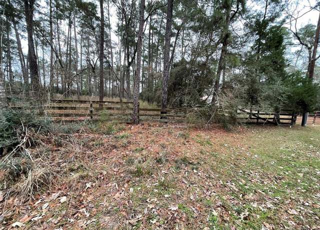 Property at 16812 Surrey Ln, Stagecoach, TX 77355