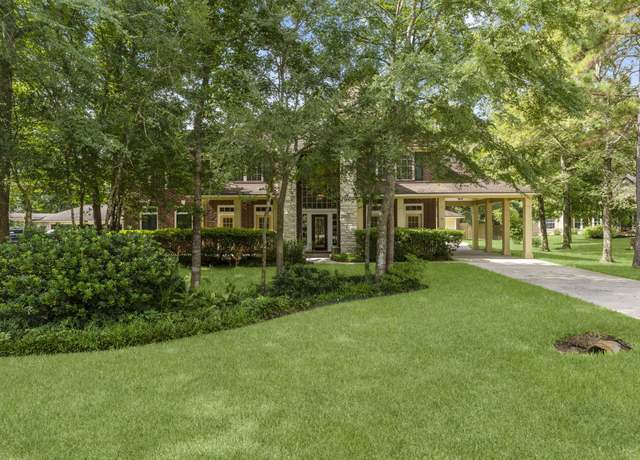 Property at 12511 Stallion Ct, Magnolia, TX 77354, 4 beds, 3.5 baths