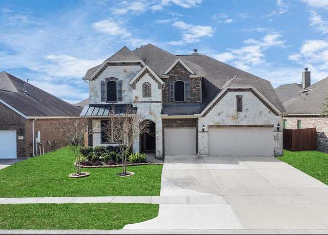 Property at 305 Westwood Dr, League City, TX 77573, 4 beds, 3.5 baths
