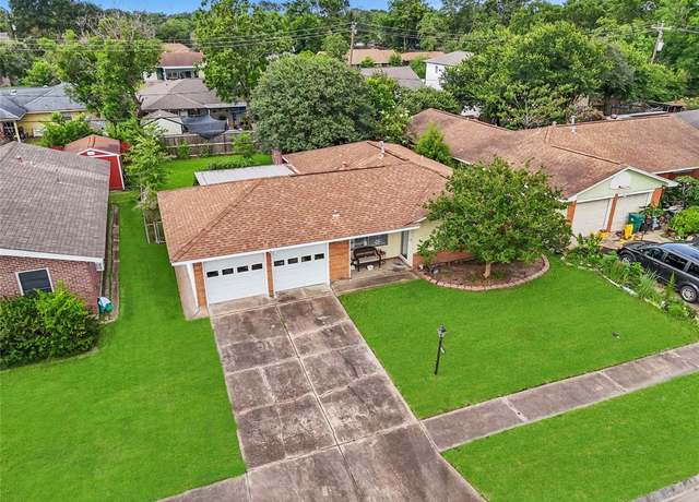 Property at 1205 Dunstan Rd, Pasadena, TX 77502, 3 beds, 2 baths