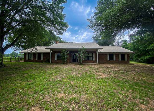 Property at 410 Lcr 890, Jewett, TX 75846, 5 beds, 3 baths