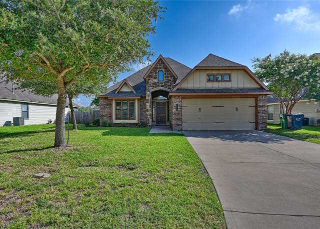 Property at 802 Wintersong Dr, Brenham, TX 77833, 3 beds, 2 baths