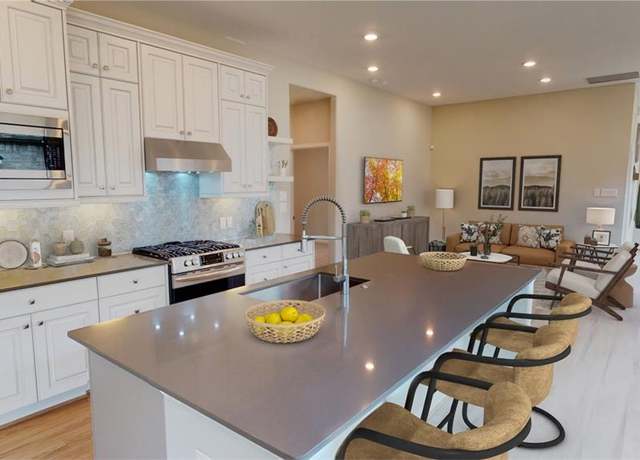 Property at 27203 Finland Sands Dr, Katy, TX 77493, 3 beds, 2.5 baths