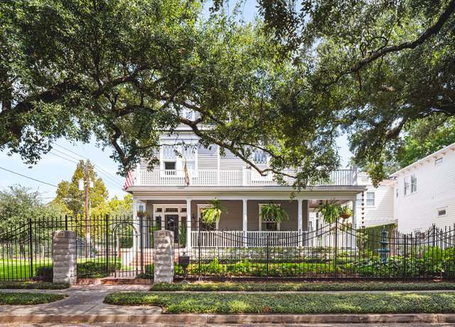 Property at 215 Bayland Ave, Houston, TX 77009, 4 beds, 3.5 baths