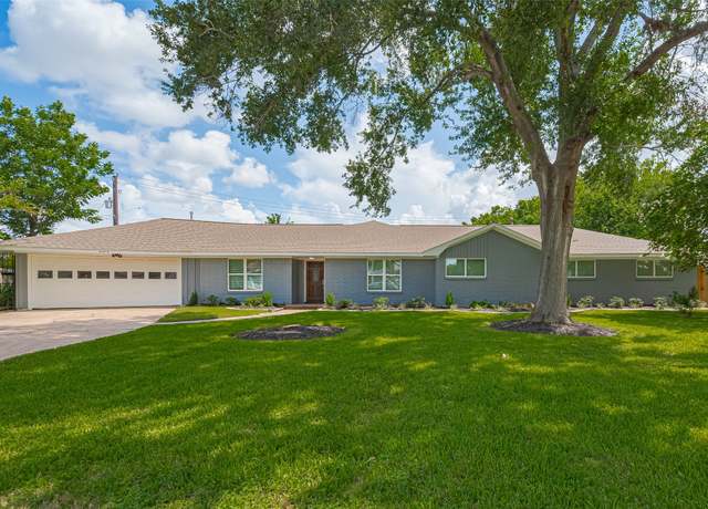 Property at 4414 Lemac Dr, Houston, TX 77096, 4 beds, 3 baths