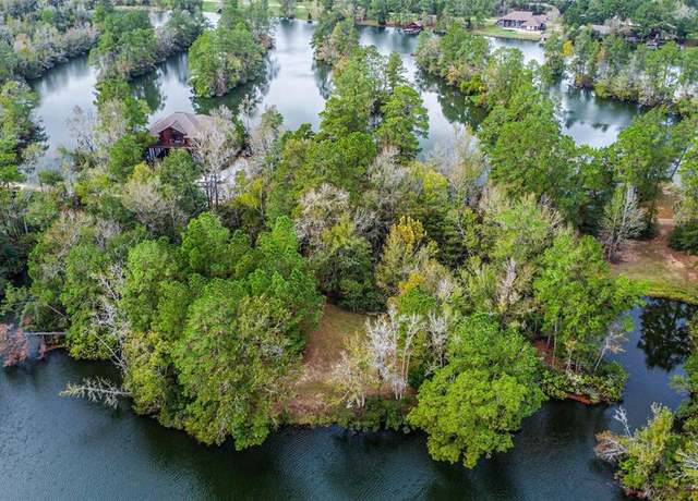 Property at 11 Smith Loop S, Cleveland, TX 77327