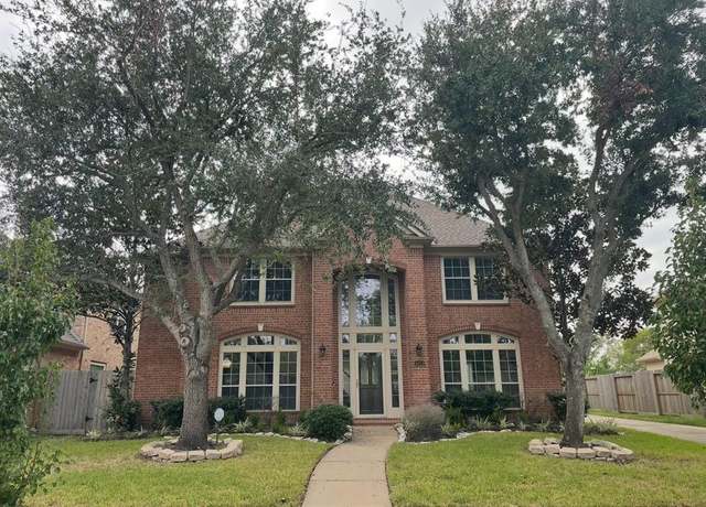 Property at 1411 Flanders Field Ln, Sugar Land, TX 77498, 4 beds, 3.5 baths