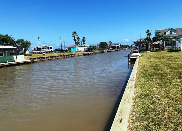 Property at 2331 Gulfview Dr, Sargent, TX 77414
