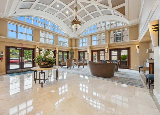 Property at 1616 Fountain View Dr #209, Houston, TX 77057, 1 bed, 1 bath