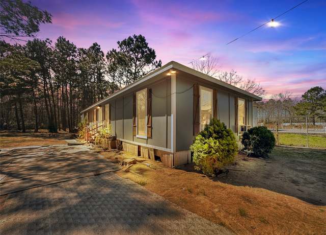 Property at 284 County Road 3405, Cleveland, TX 77327, 4 beds, 2 baths