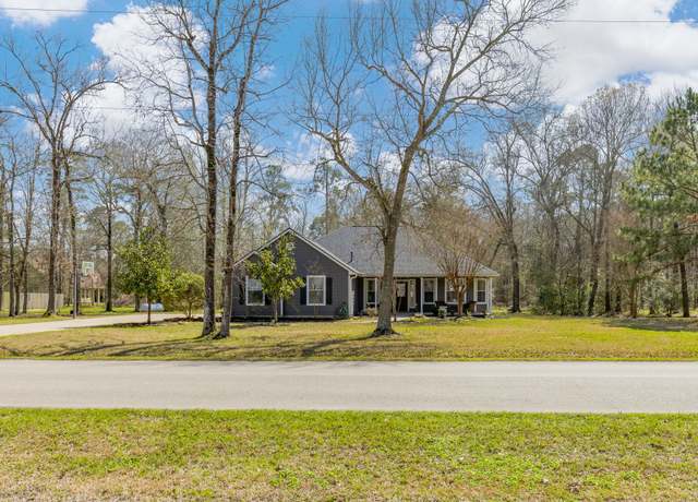 Property at 27062 Fairway Crossings Dr, Huffman, TX 77336, 3 beds, 2 baths