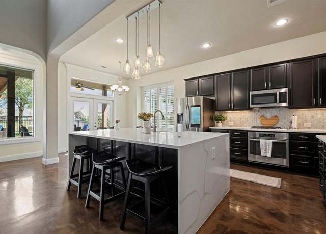 Property at 19542 Juniper Breeze Ln, Spring, TX 77379, 4 beds, 3.5 baths