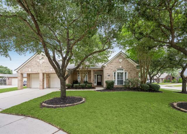 Property at 26311 Shady Walk Ln, Katy, TX 77494, 4 beds, 3 baths