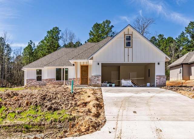 Property at 313 Shirey Ln, Lufkin, TX 75904, 3 beds, 2 baths