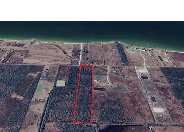Property at 0 W Bayshore Dr, Oak Island, TX 77514