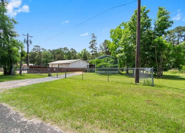 Property at 432 Ponderosa Dr, Onalaska, TX 77360, 2 beds, 2 baths