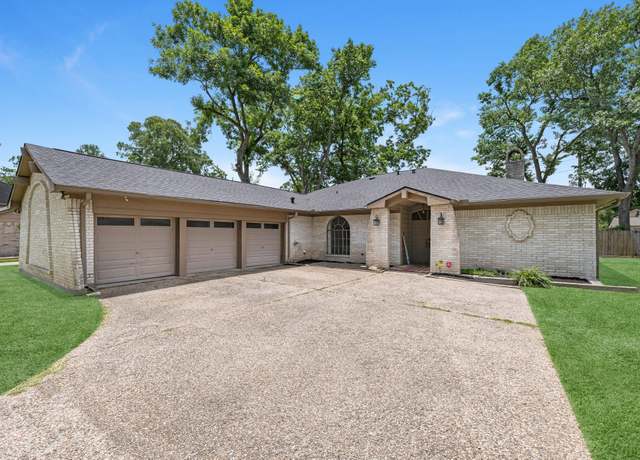 Property at 1915 Morton League Rd, Richmond, TX 77406, 4 beds, 2.5 baths