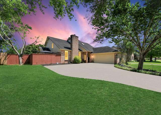 Property at 3815 W Valley Dr, Missouri City, TX 77459, 4 beds, 2.5 baths
