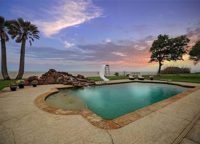 Property at 11212 Cedar Gully Rd, Beach City, TX 77523, 5 beds, 4 baths