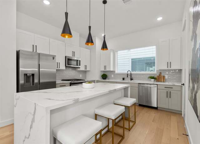 Property at 3013 Nagle St, Houston, TX 77004, 3 beds, 3.5 baths